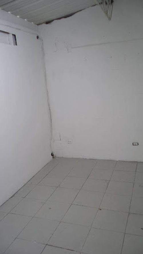 Local en arriendo en Guayaquil, Medellín, 380 m² · foto 7 de 24