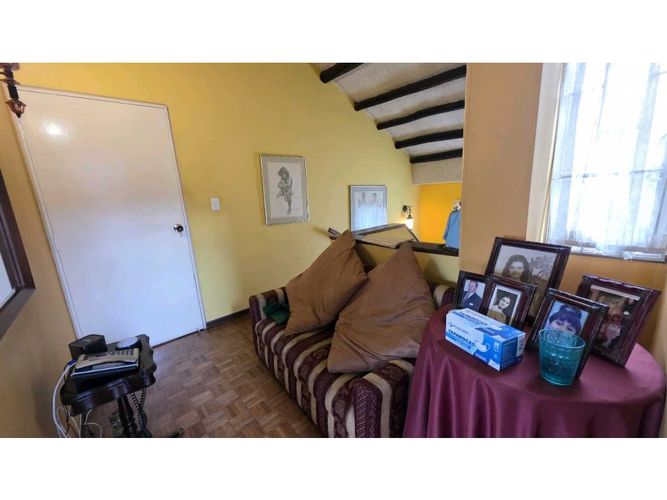 Casa de 3 alcobas en venta en Pontevedra, Bogotá, 407 m² · foto 14 de 21