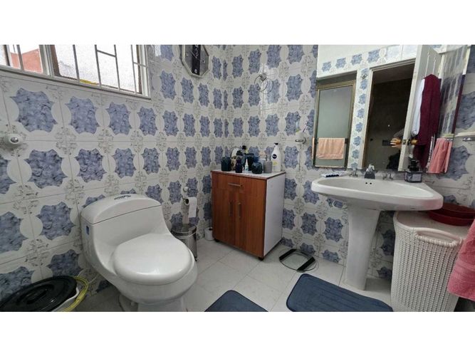 Casa de 3 alcobas en venta en Pontevedra, Bogotá, 407 m² · foto 17 de 21