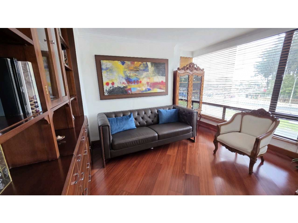 Apartamento en venta en Chico Norte, Bogotá · foto 3 de 23