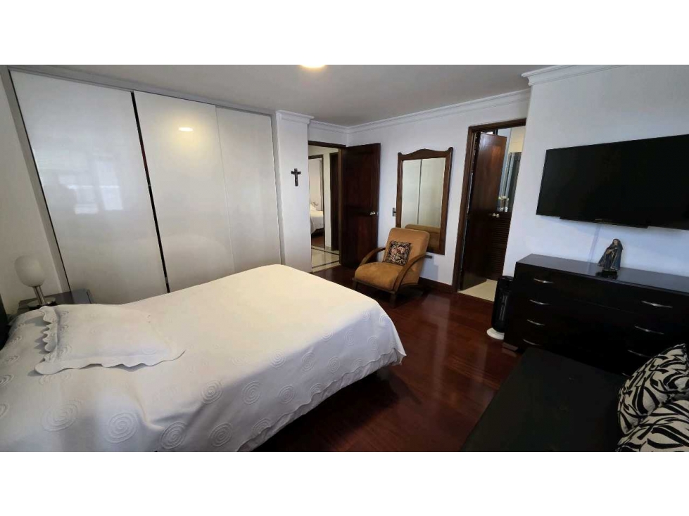 Apartamento en venta en Chico Norte, Bogotá · foto 15 de 23