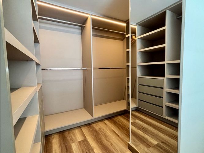 Apartaestudio en arriendo en Chico Norte, Bogotá, 40 m² · foto 12 de 23