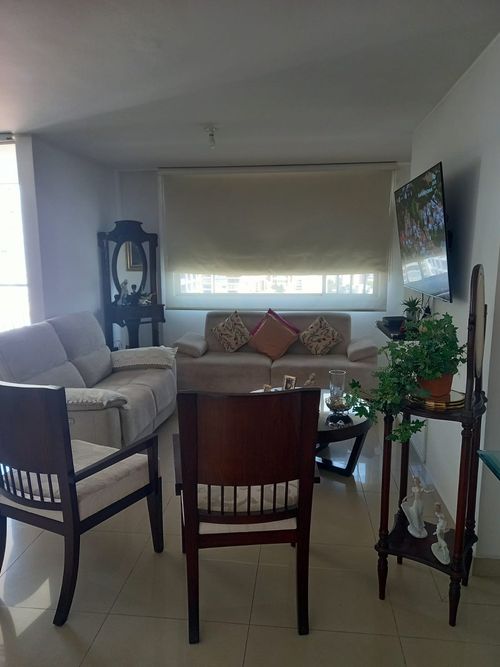 Apartamento de 4 alcobas en venta en Sotomayor, Bucaramanga, 126 m² · foto 3 de 24