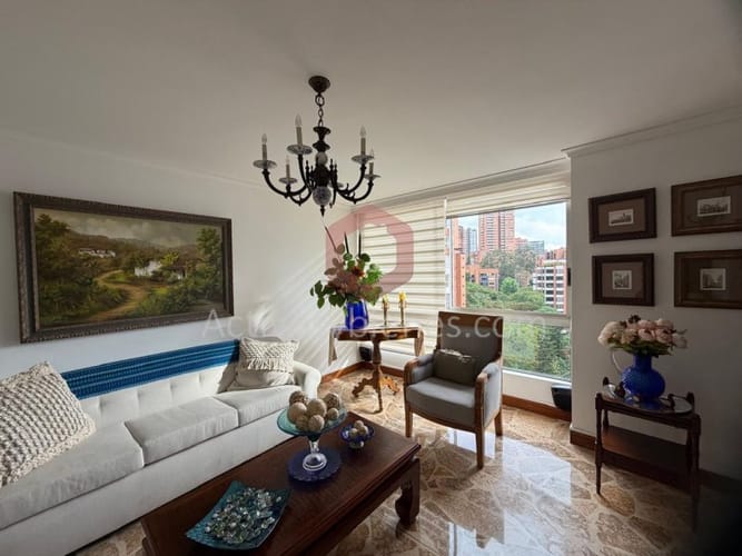 Apartamento de 4 alcobas en venta en La Florida, Medellín, 210 m² · foto 7 de 24