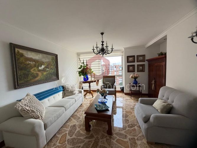 Apartamento de 4 alcobas en venta en La Florida, Medellín, 210 m² · foto 8 de 24