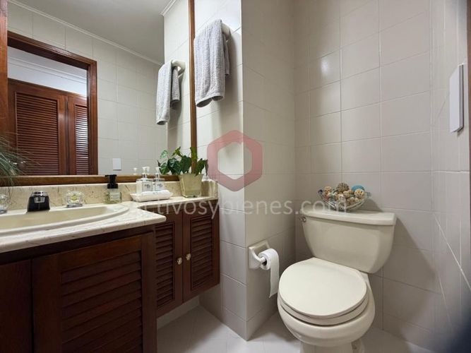 Apartamento de 4 alcobas en venta en La Florida, Medellín, 210 m² · foto 16 de 24