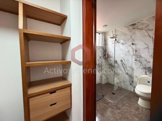 Apartamento de 4 alcobas en venta en La Florida, Medellín, 210 m² · foto 17 de 24