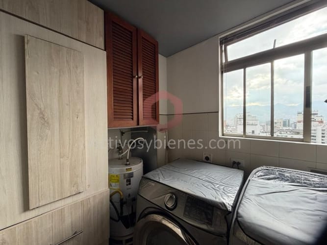 Apartamento de 4 alcobas en venta en La Florida, Medellín, 210 m² · foto 20 de 24