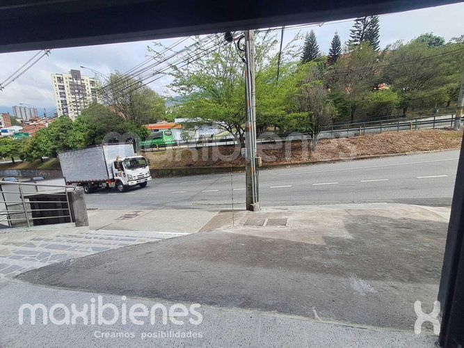 Local en arriendo en Villa Flora, Medellín, 125 m² · foto 7 de 12