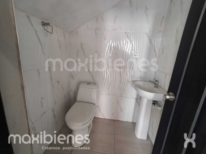 Local en arriendo en Villa Flora, Medellín, 125 m² · foto 10 de 12