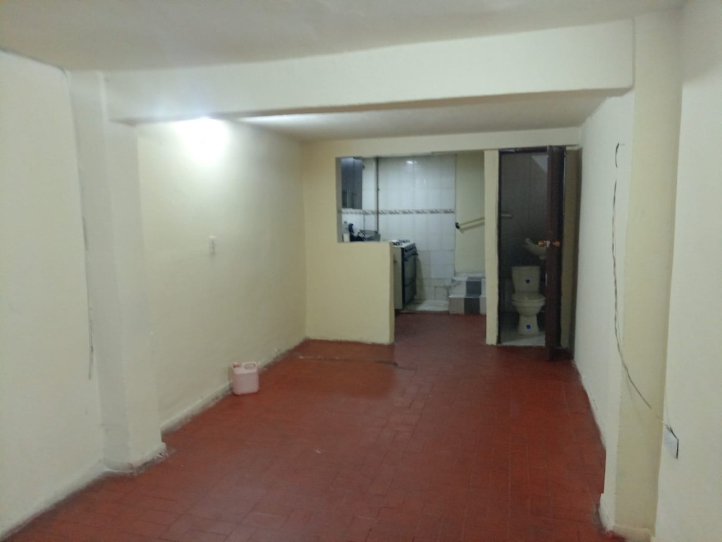 Casa en venta en Candelaria La Nueva, Bogotá · foto 3 de 24