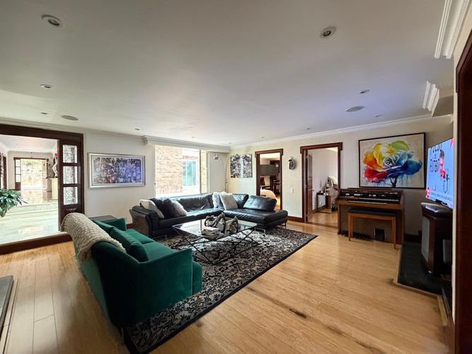 Casa de 4 alcobas en venta en San Jose De Bavaria, Bogotá, 600 m² · foto 10 de 24
