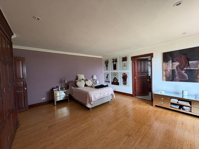 Casa de 4 alcobas en venta en San Jose De Bavaria, Bogotá, 600 m² · foto 18 de 24