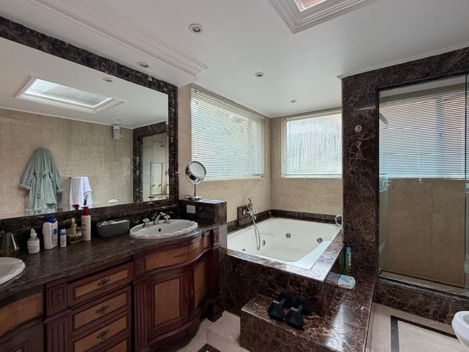 Casa de 4 alcobas en venta en San Jose De Bavaria, Bogotá, 600 m² · foto 14 de 24