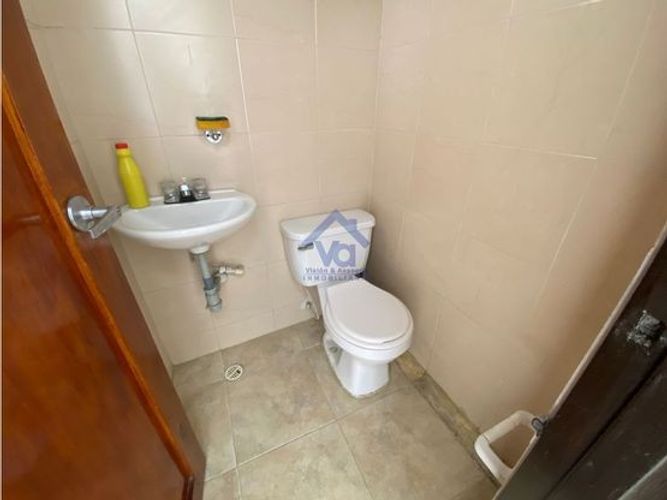 Local en arriendo en Alta Suiza, Manizales, 24 m² · foto 3 de 3