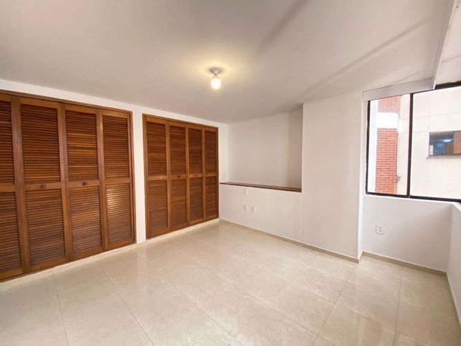 Apartamento de 4 alcobas en venta en Cabecera Del Llano, Bucaramanga, 134 m² · foto 7 de 12