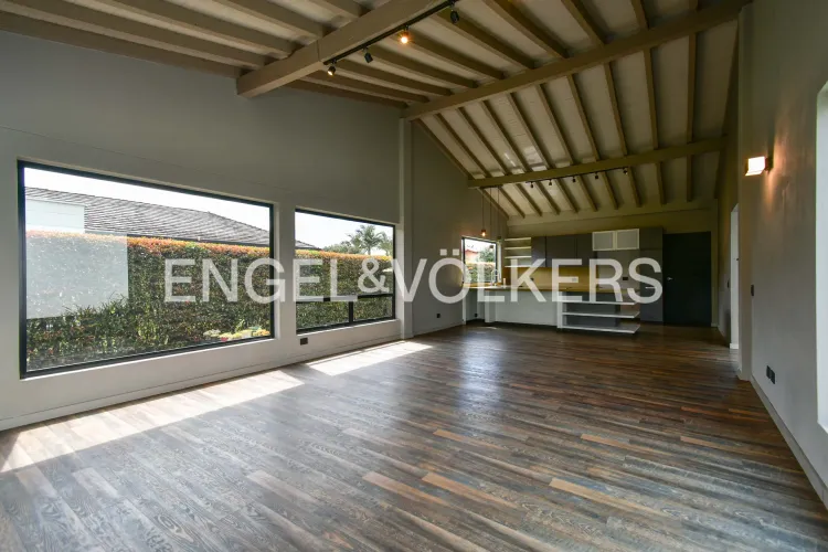 Casa de 4 alcobas en venta en Llano Grande, Rionegro, 305 m² · foto 4 de 13