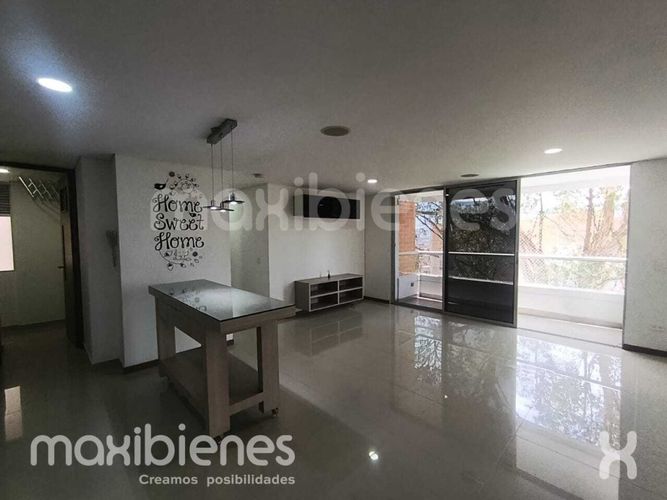 Apartamento de 3 alcobas en arriendo en Las Cometas, Itagüí, 64 m² · foto 3 de 13