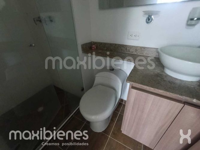 Apartamento de 3 alcobas en arriendo en Las Cometas, Itagüí, 64 m² · foto 11 de 13