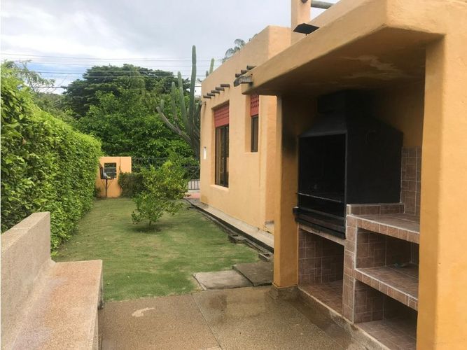 Casa de 3 alcobas en venta en Las Varas, Ricaurte, 231 m² · foto 4 de 24