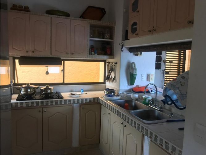 Casa de 3 alcobas en venta en Las Varas, Ricaurte, 231 m² · foto 13 de 24
