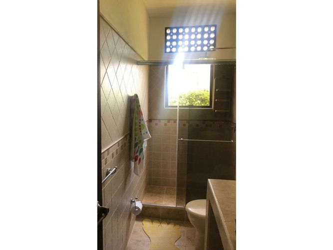 Casa de 3 alcobas en venta en Las Varas, Ricaurte, 231 m² · foto 24 de 24