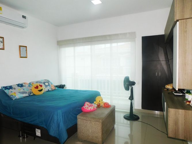 Casa de 3 alcobas en venta en Cr.La Castellana, Barranquilla, 205 m² · foto 23 de 24