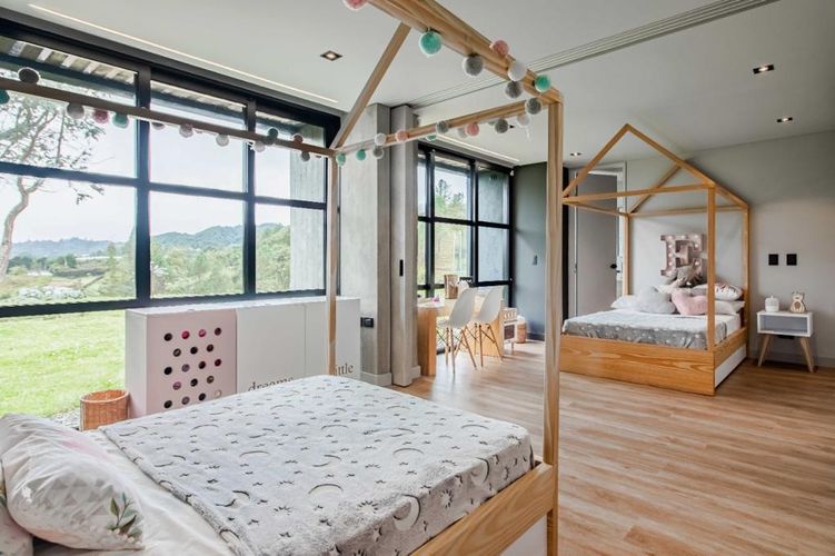 Casa de 4 alcobas en venta en Loma Del Chocho, Envigado, 420 m² · foto 22 de 24