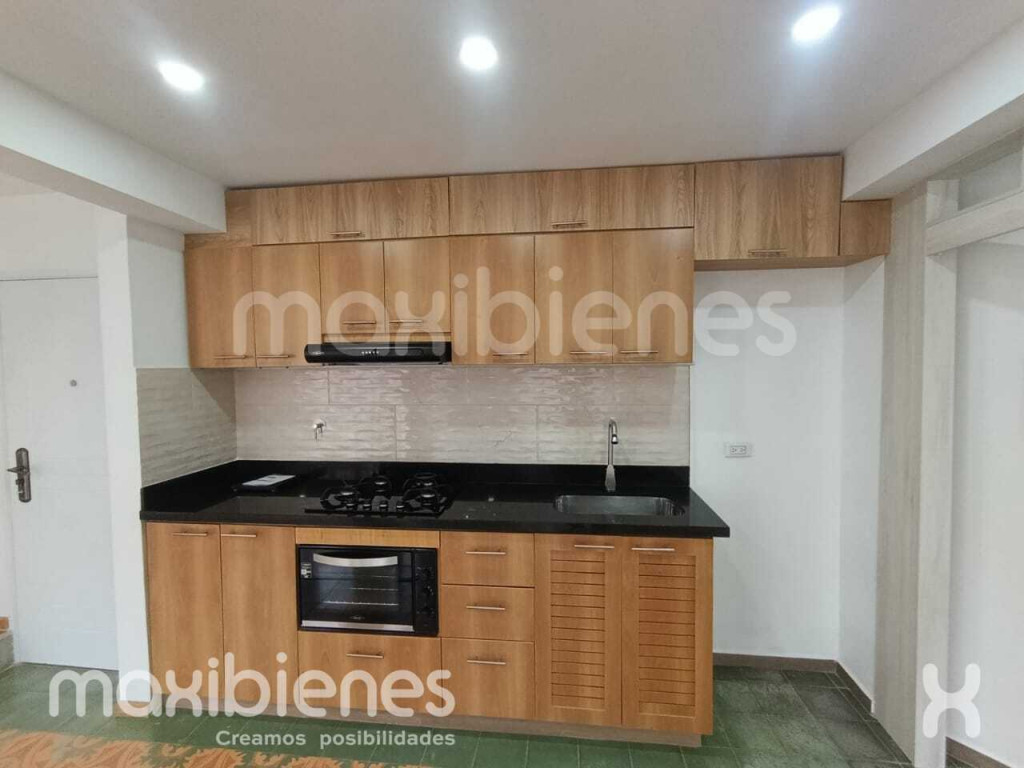 2BR Apartment in Loma del Escobero (68 m²)