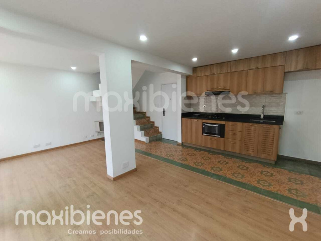 2BR Apartment in Loma del Escobero (68 m²) - 2