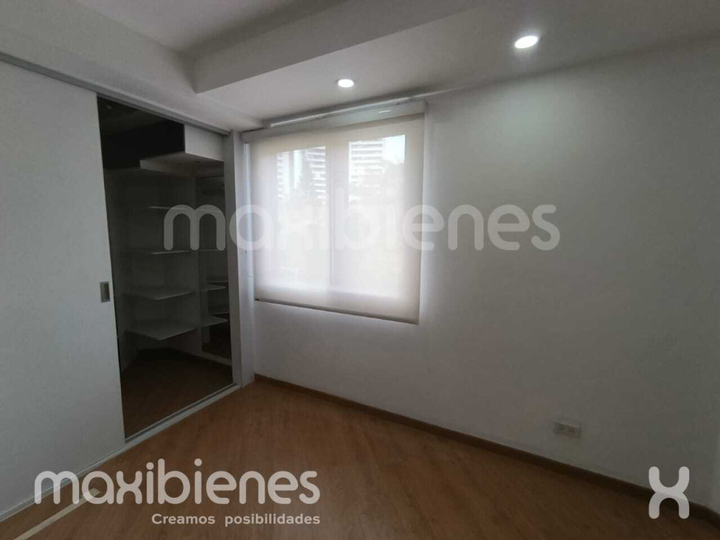 2BR Apartment in Loma del Escobero (68 m²) - 4