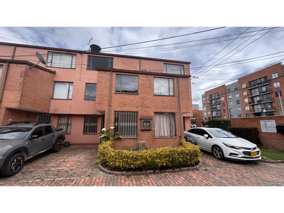 Casa en venta en Ub Calatrava, Chía · foto 21 de 21