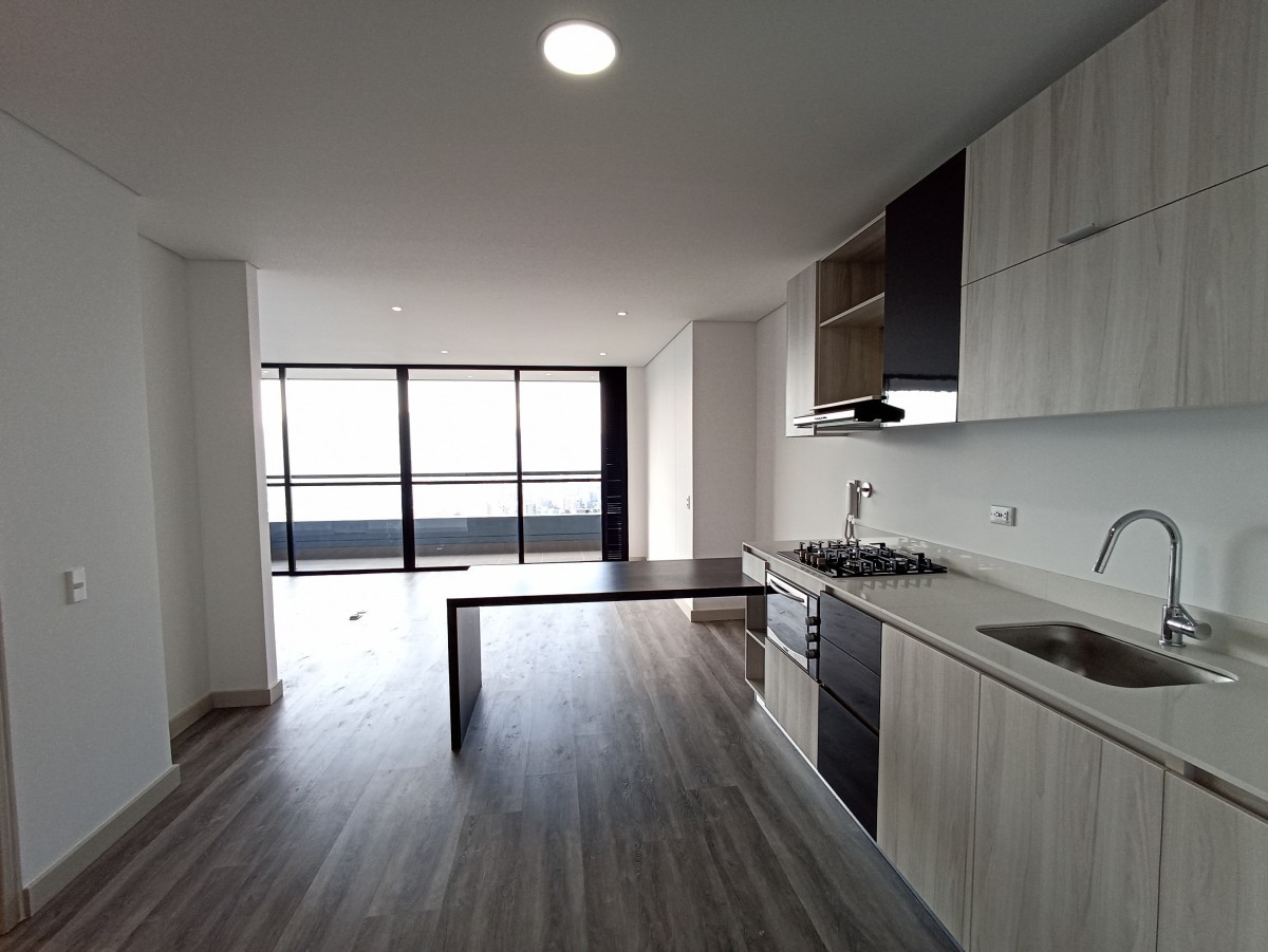 1BR Apartment in El tesoro (67 m²) - 4