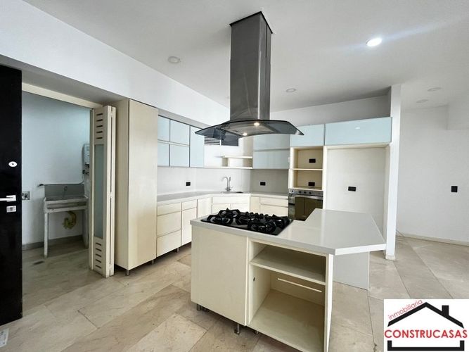 Apartamento de 3 alcobas en arriendo en Las Lomitas, Sabaneta, 110 m² · foto 2 de 24