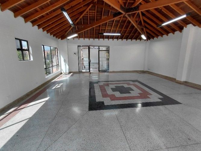 Oficina en arriendo en Estadio, Medellín, 140 m² · foto 5 de 13