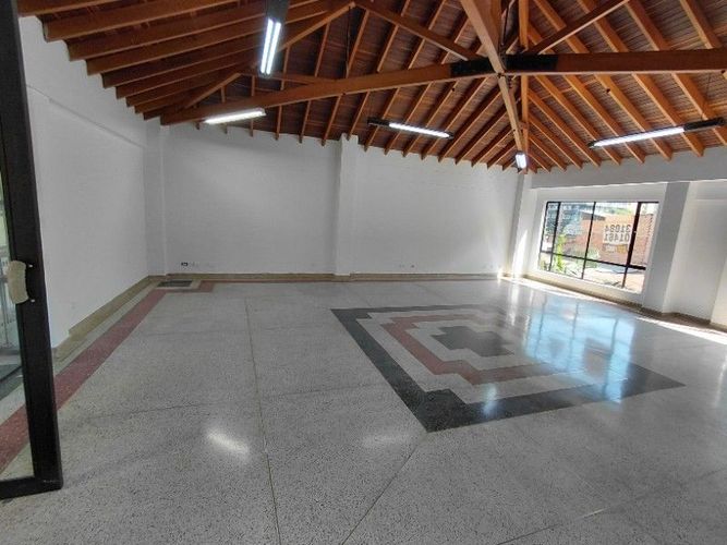 Oficina en arriendo en Estadio, Medellín, 140 m² · foto 9 de 13