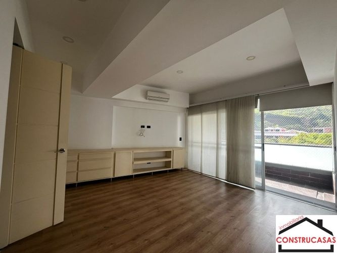 Apartamento de 3 alcobas en arriendo en Las Lomitas, Sabaneta, 110 m² · foto 10 de 24