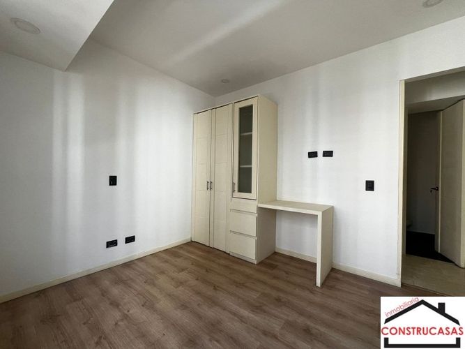 Apartamento de 3 alcobas en arriendo en Las Lomitas, Sabaneta, 110 m² · foto 15 de 24