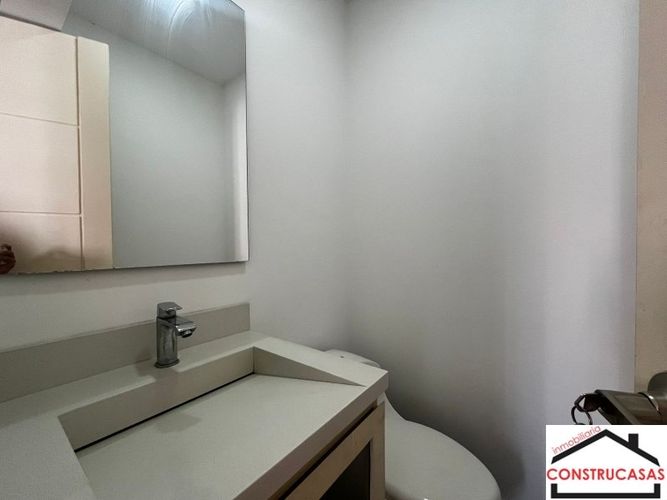 Apartamento de 3 alcobas en arriendo en Las Lomitas, Sabaneta, 110 m² · foto 17 de 24