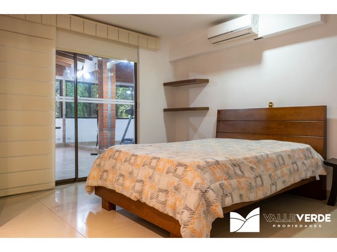 Casa de 4 alcobas en venta en El Poblado, Medellín, 425 m² · foto 16 de 18