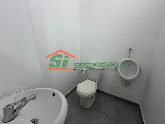 Local en arriendo en Centro, Bucaramanga, 81 m² · foto 8 de 9