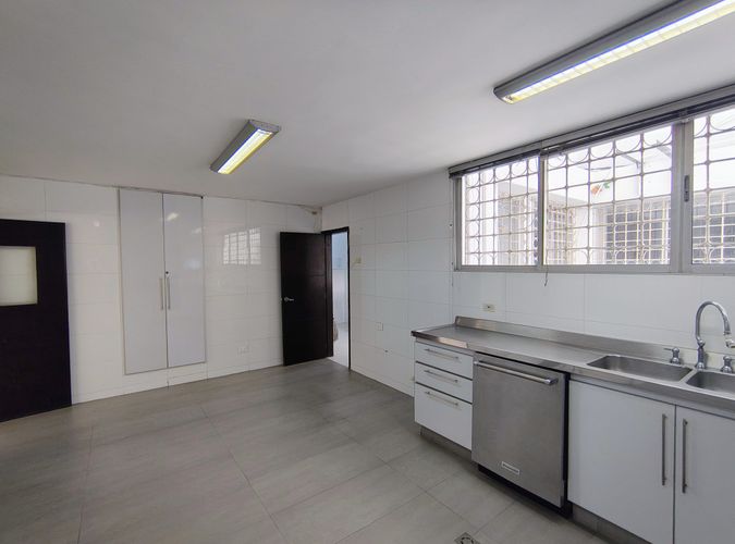 Apartamento de 4 alcobas en venta en Altos Del Prado, Barranquilla, 270 m² · foto 16 de 24