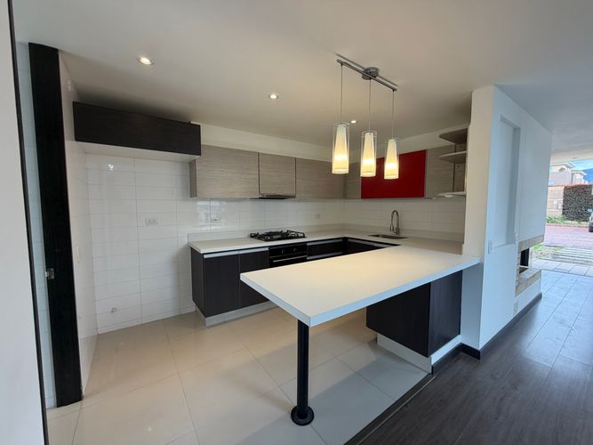 Casa de 4 alcobas en venta en Las Juntas, Chía, 163 m² · foto 2 de 15