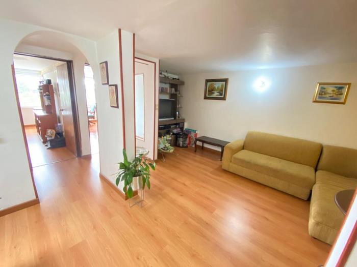 Casa en venta en Barrios Unidos, Bogotá · foto 2 de 21