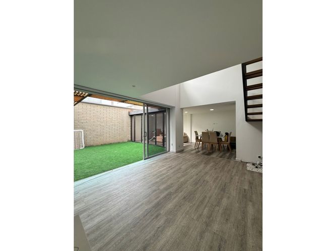 Apartamento de 2 alcobas en arriendo en El Porvenir, Rionegro, 200 m² · foto 5 de 12