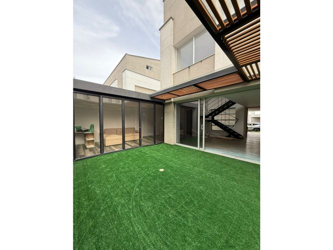 Apartamento de 2 alcobas en arriendo en El Porvenir, Rionegro, 200 m² · foto 6 de 12