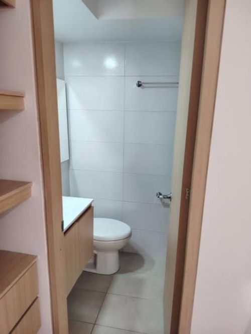 Apartamento de 2 alcobas en arriendo en El Vergel, Bogotá, 56 m² · foto 23 de 24