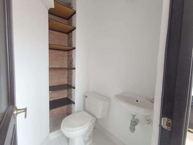 Apartamento de 3 alcobas en arriendo en Castropol, Medellín, 86 m² · foto 8 de 18