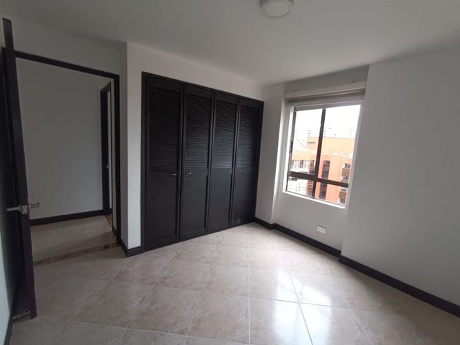 Apartamento de 3 alcobas en arriendo en Castropol, Medellín, 86 m² · foto 15 de 18