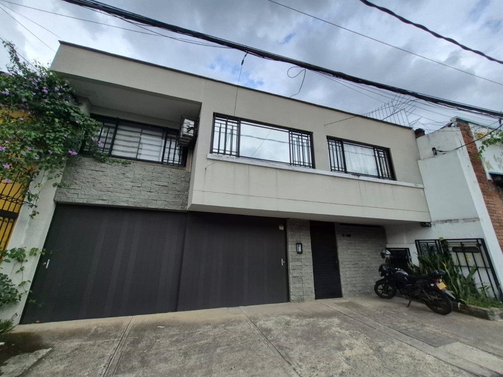 Studio for rent in San antonio, Cali